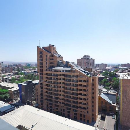 Stay Inn Apartments On Amiryan 26/4 Jerevan Exteriör bild