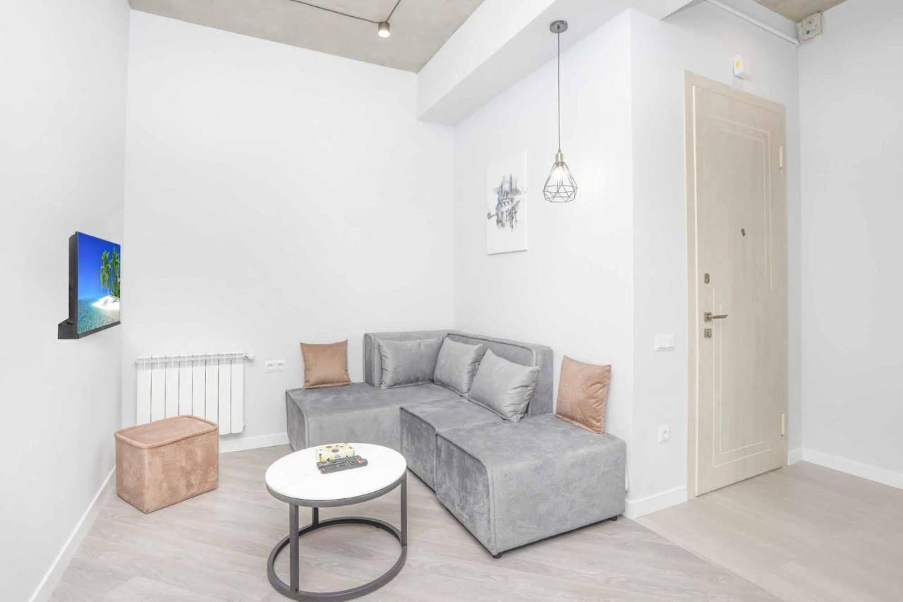 Stay Inn Apartments On Amiryan 26/4 Jerevan Exteriör bild